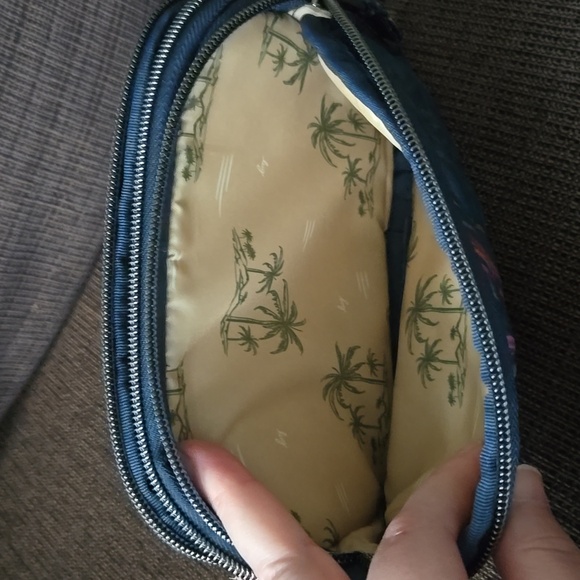 Lug Coupe in Tropical Multi - Picture 3 of 4